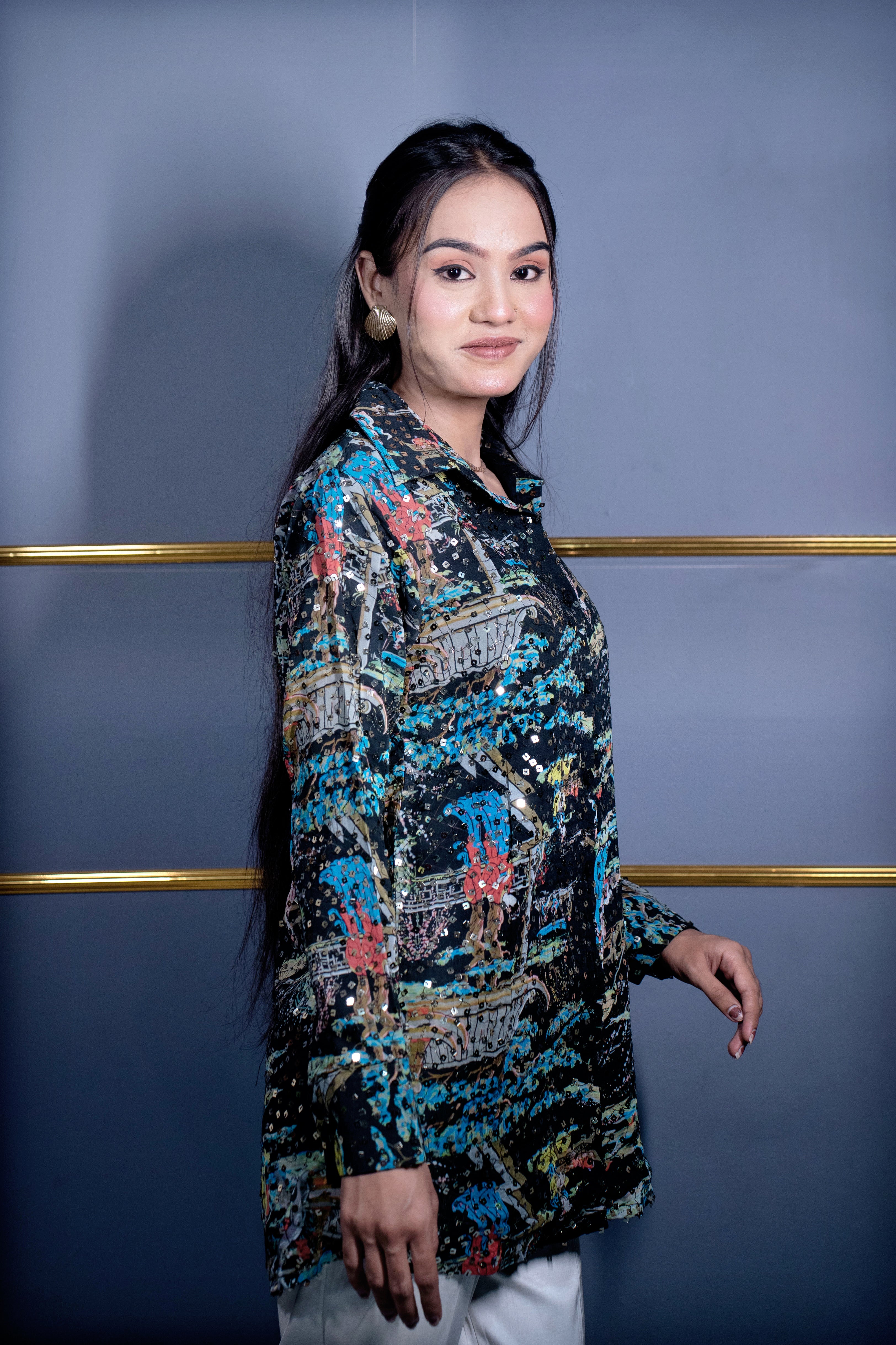 Black GGT Sequence Top